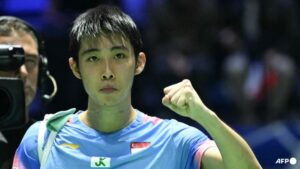 Singapore’s Loh Kean Yew advances to BWF World Championships quarters after comeback against Japan’s Naraoka